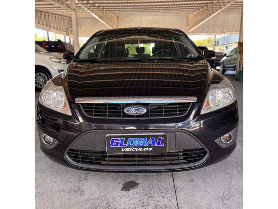 FORD FOCUS 2.0 GLX 16V FLEX 4P MANUAL